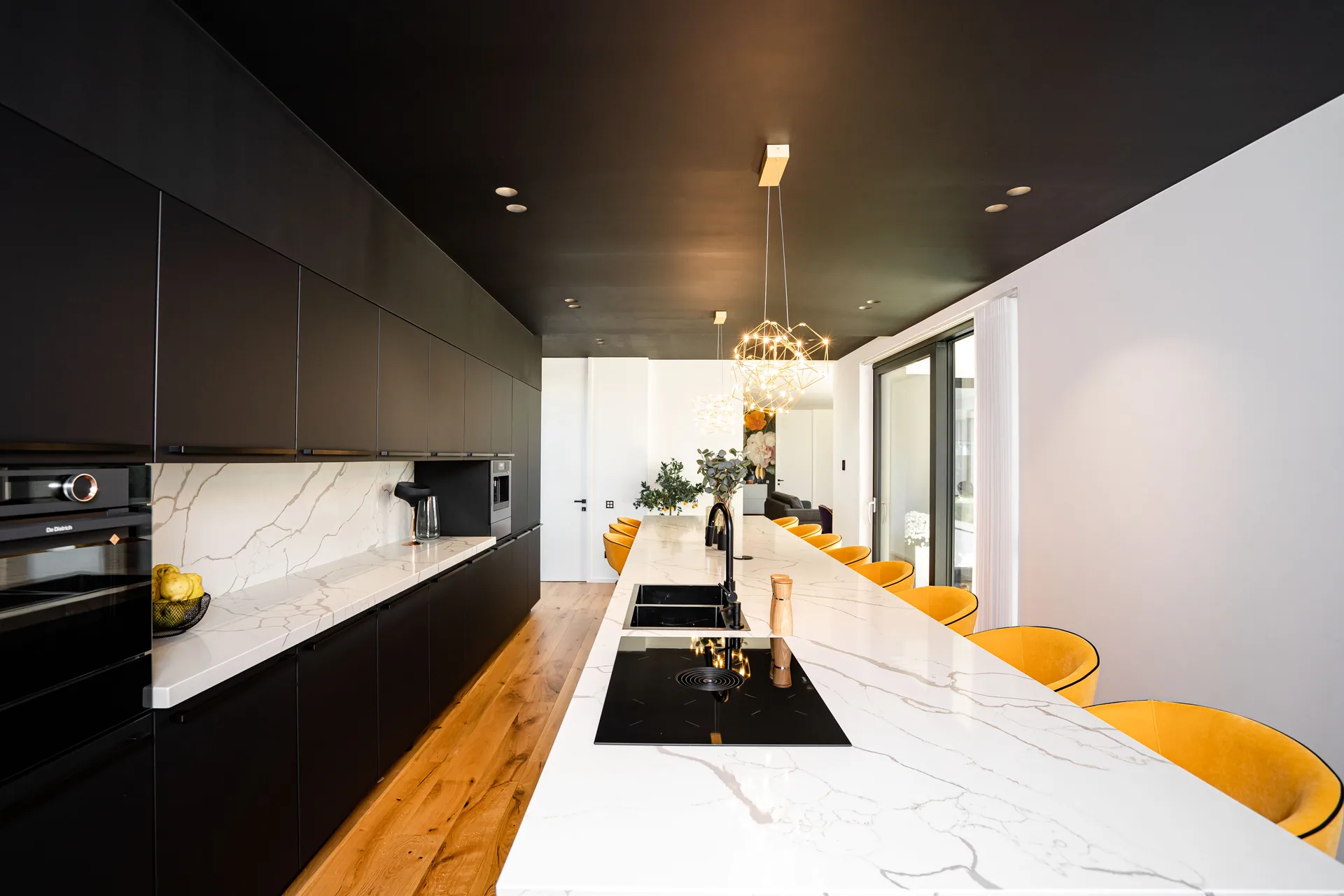 Plus — black, blat quartz — poza 4